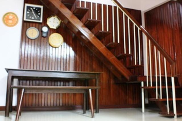 Baan Manusarn Bangkok Kültér fotó