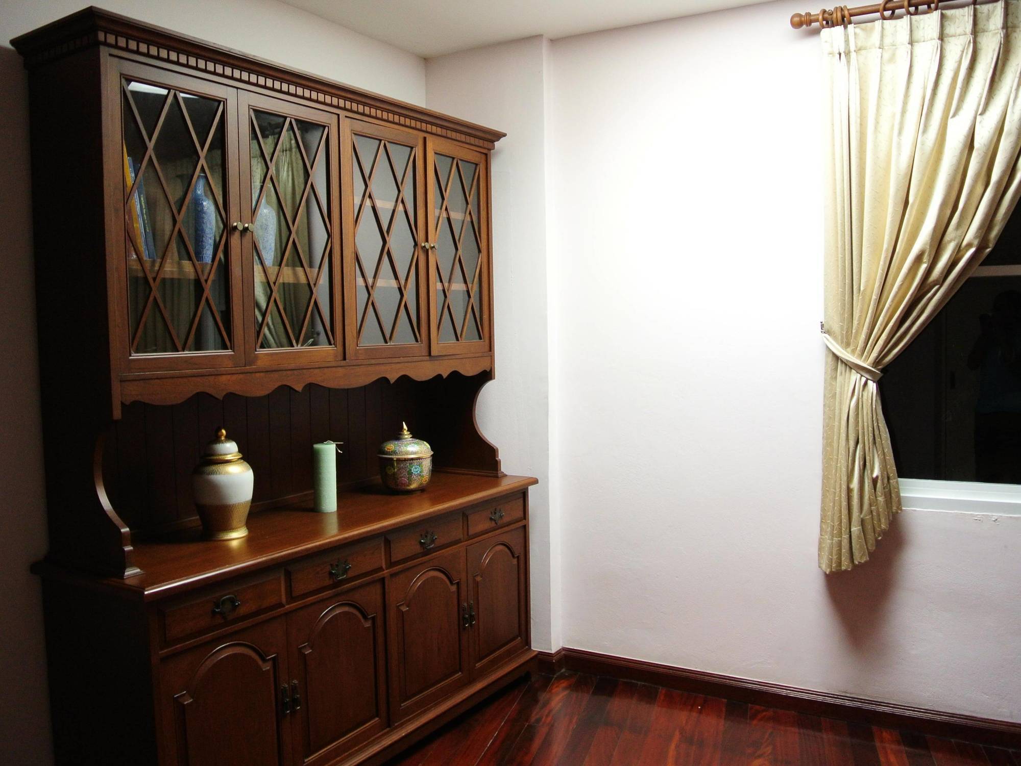 Baan Manusarn Bangkok Kültér fotó